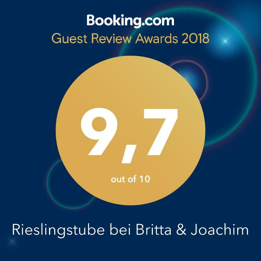 Rieslingstube Bei Britta & Joachim Apartamento Undenheim Exterior foto